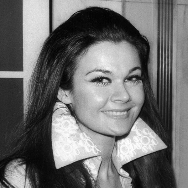 Imogen Hassall