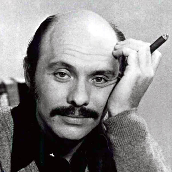 Hector Elizondo